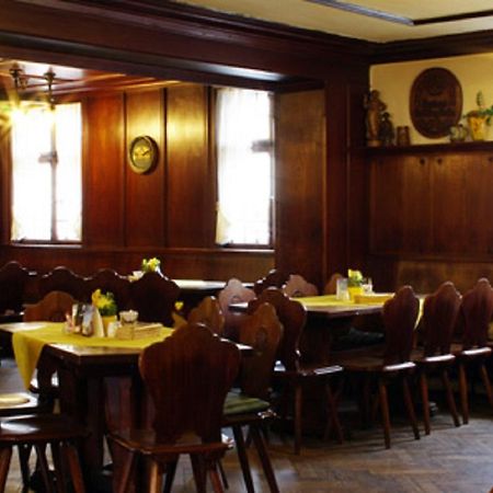 Traditionsgasthof Grüner Baum Bad Staffelstein Dış mekan fotoğraf