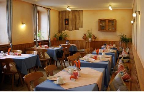 Traditionsgasthof Grüner Baum Bad Staffelstein Dış mekan fotoğraf